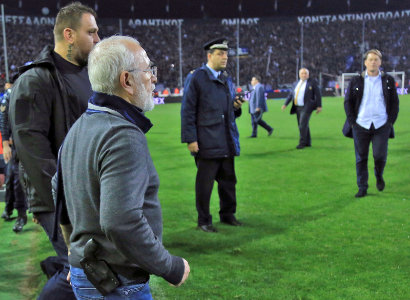 Illustration for article titled Top Greek Soccer League Suspended After Team Owner Storms Pitch With Gun On His Hip